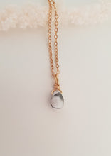 Load image into Gallery viewer, Teardrop Crystal Wrapped Necklace 18"