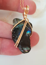 Load image into Gallery viewer, Assorted Wrapped Crystal Necklaces