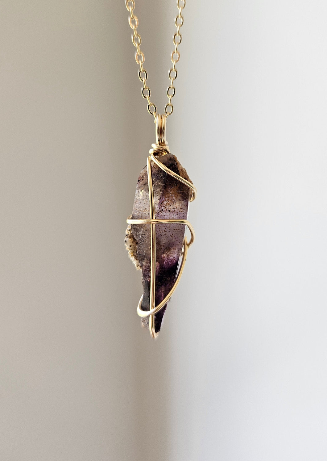 Brandberg Amethyst Wrapped Necklace - Gold 20