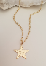 Load image into Gallery viewer, You&#39;re a Star Necklace
